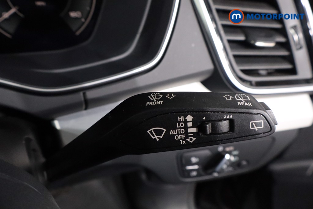 Audi Q5 S Line Automatic Petrol Plug-In Hybrid SUV - Stock Number (1623529) - 16th supplementary image