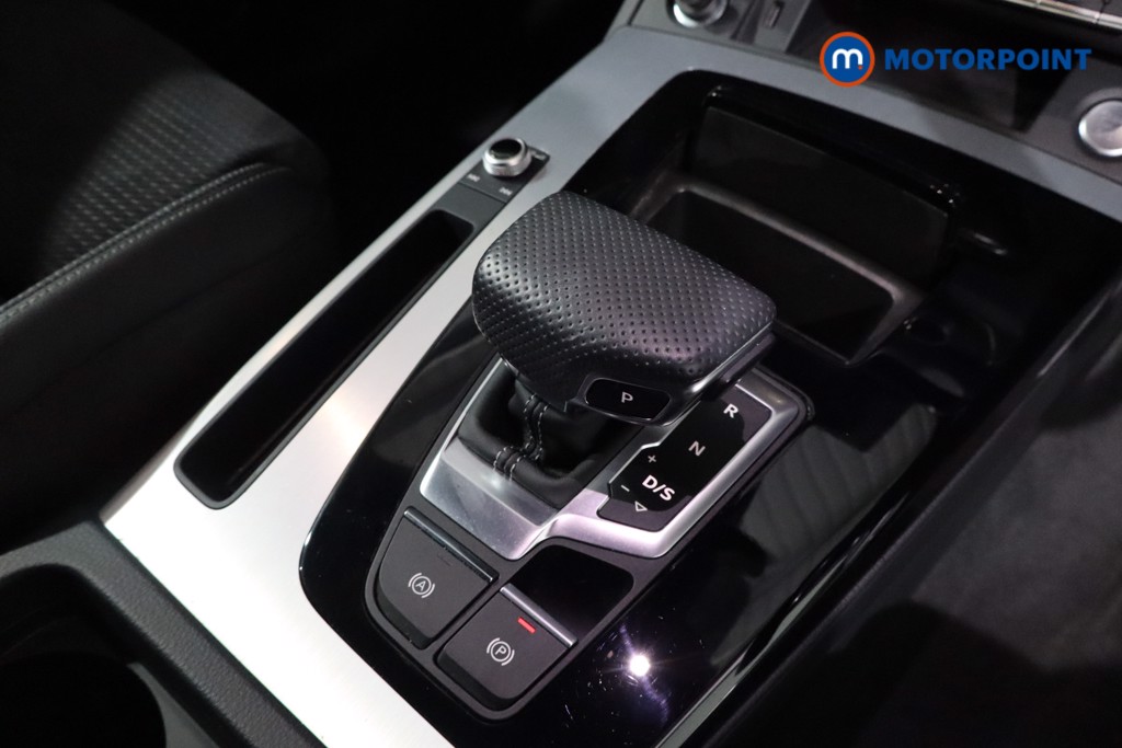 Audi Q5 S Line Automatic Petrol Plug-In Hybrid SUV - Stock Number (1623529) - 23rd supplementary image