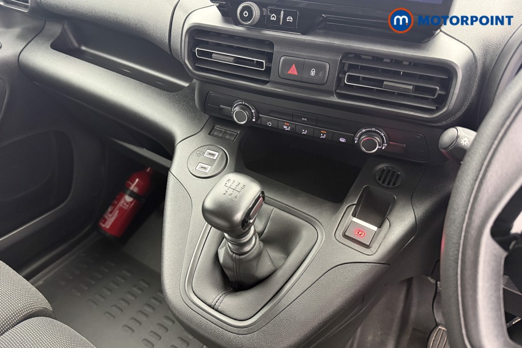 Toyota Proace City Icon Manual Diesel Panel Van - Stock Number (1608395) - 3rd supplementary image