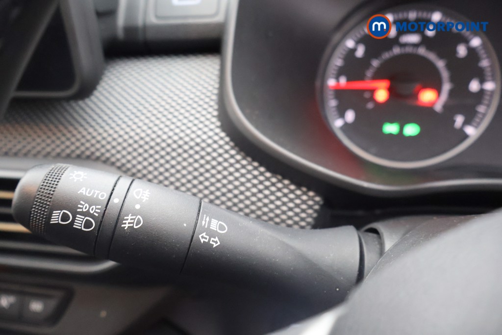 Dacia Sandero Stepway Expression Manual Petrol Hatchback - Stock Number (1610222) - 5th supplementary image