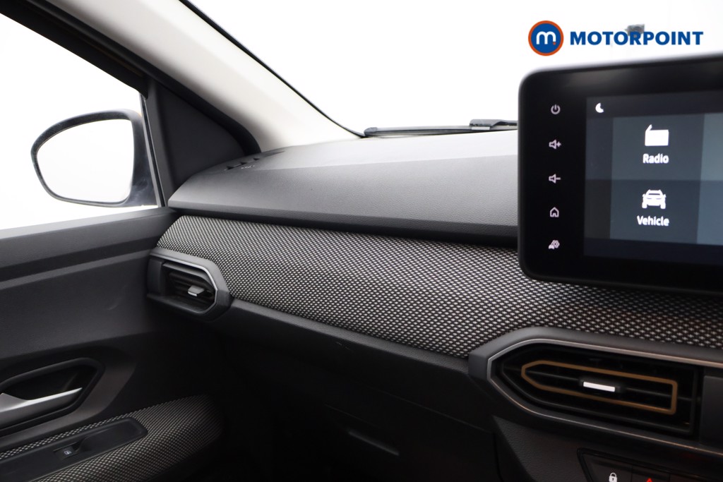 Dacia Sandero Stepway Expression Manual Petrol Hatchback - Stock Number (1610222) - 9th supplementary image