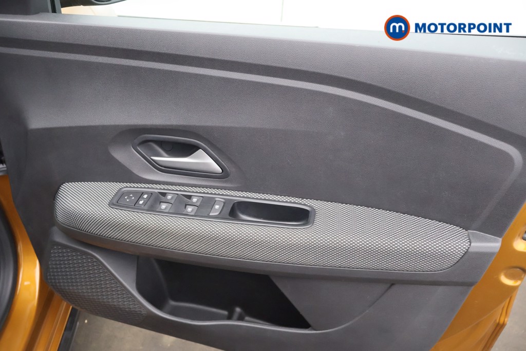 Dacia Sandero Stepway Expression Manual Petrol Hatchback - Stock Number (1610222) - 11th supplementary image