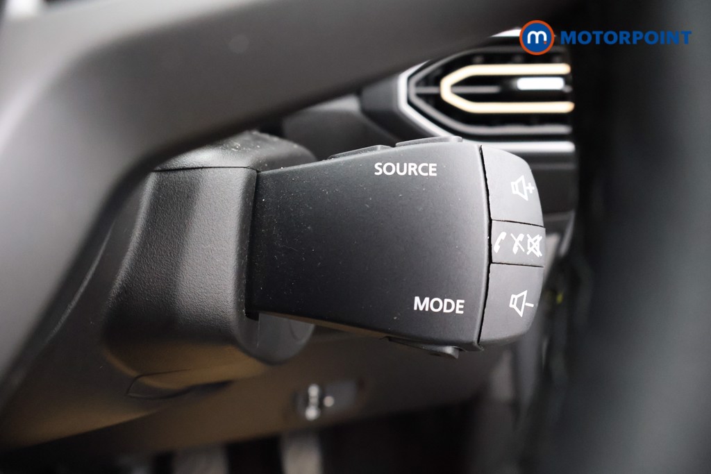 Dacia Sandero Stepway Expression Manual Petrol Hatchback - Stock Number (1610235) - 7th supplementary image