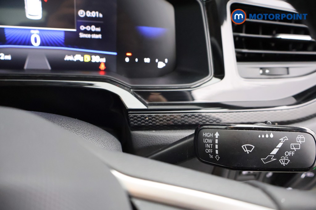 Volkswagen Polo Life Manual Petrol Hatchback - Stock Number (1611720) - 6th supplementary image