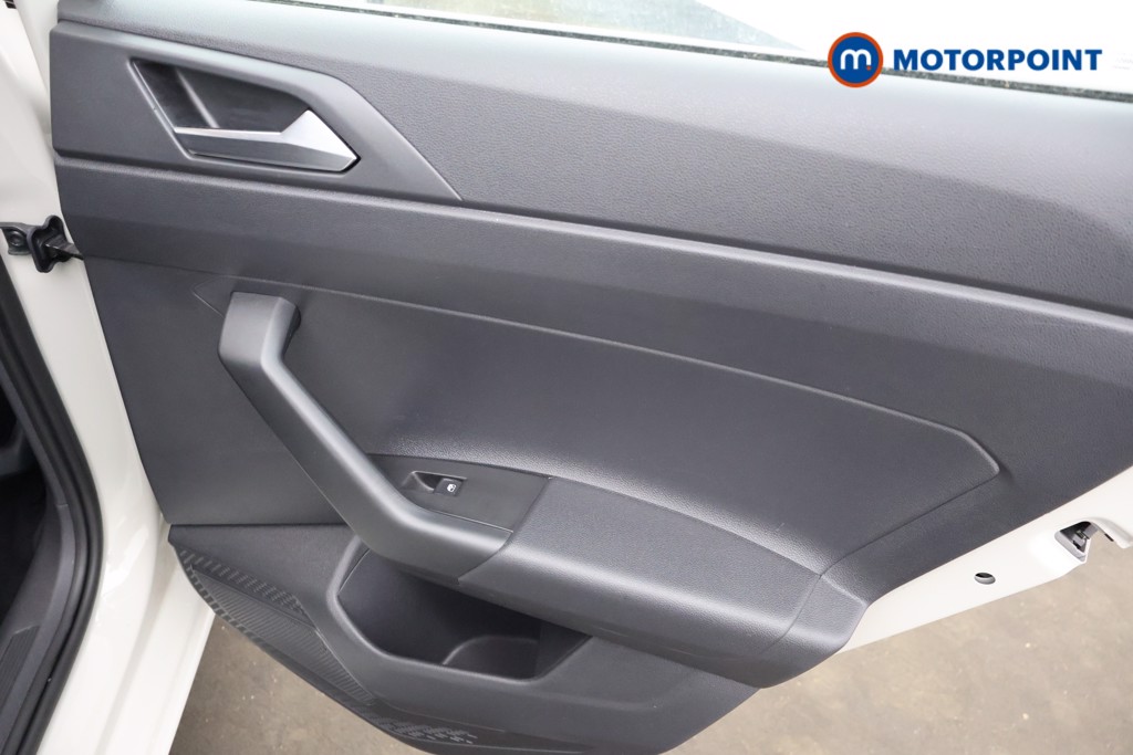 Volkswagen Polo Life Manual Petrol Hatchback - Stock Number (1611720) - 16th supplementary image