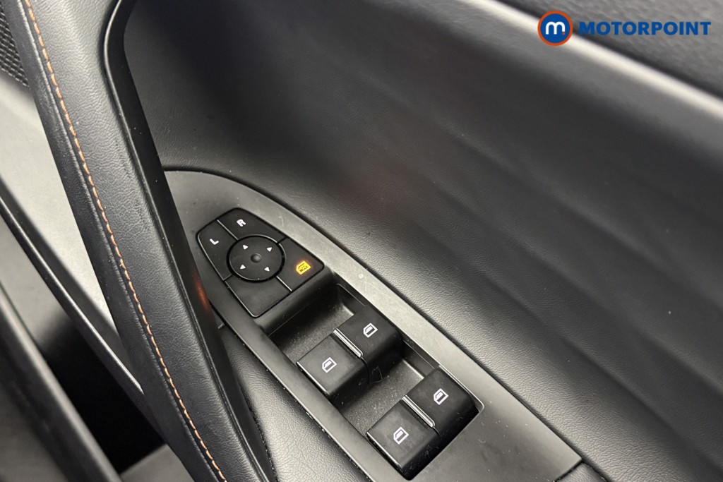 Mg Motor Uk HS SE Automatic Petrol-Electric Hybrid SUV - Stock Number (1616666) - 9th supplementary image