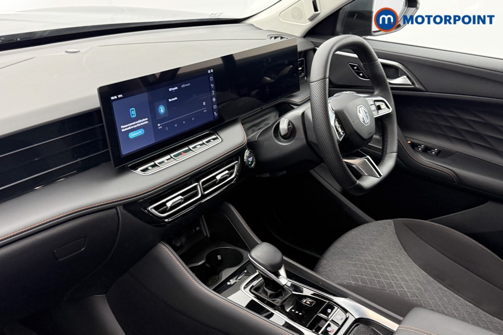 Mg Motor Uk HS SE Automatic Petrol-Electric Hybrid SUV - Stock Number (1616666) - 15th supplementary image