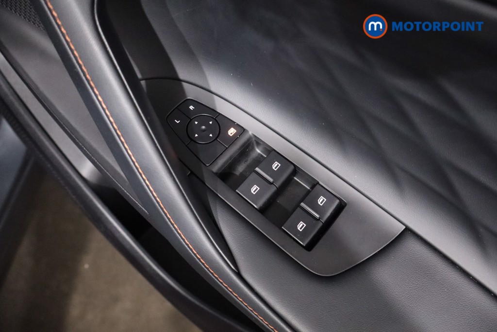 Mg Motor Uk HS SE Automatic Petrol-Electric Hybrid SUV - Stock Number (1616682) - 23rd supplementary image