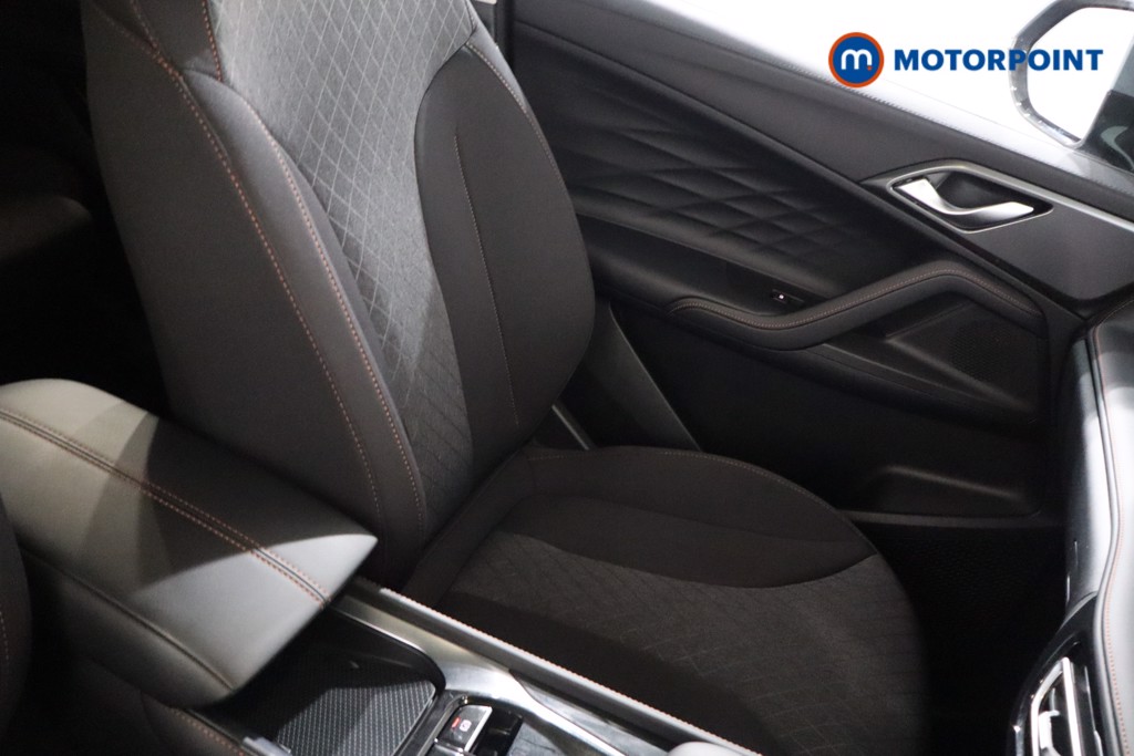 Mg Motor Uk HS SE Automatic Petrol-Electric Hybrid SUV - Stock Number (1616682) - 24th supplementary image