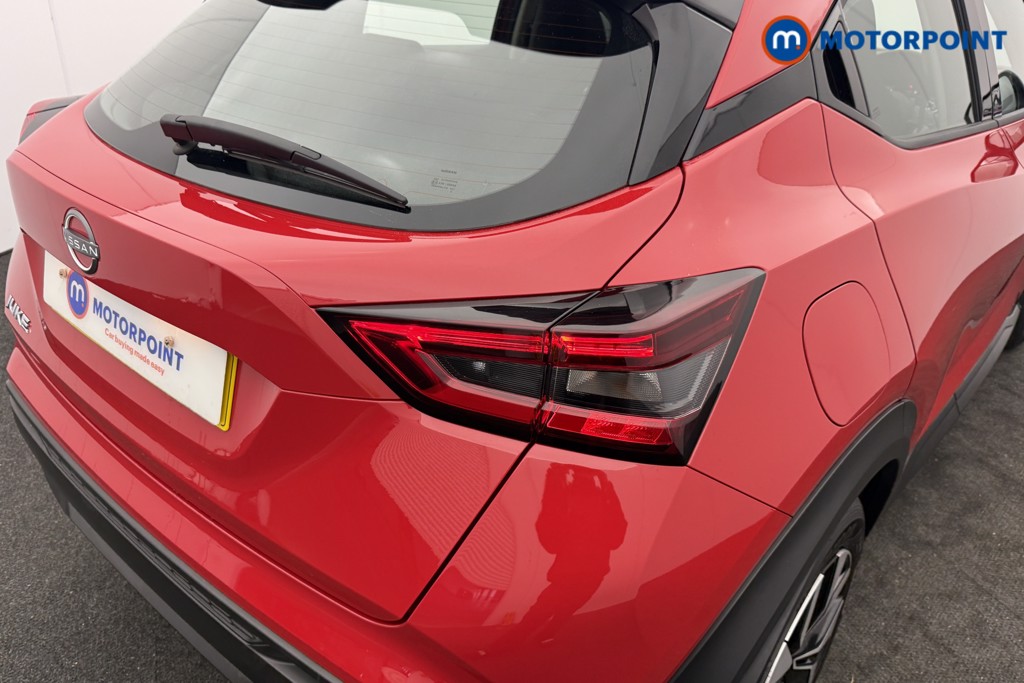Nissan Juke Acenta Premium Manual Petrol SUV - Stock Number (1616735) - 20th supplementary image