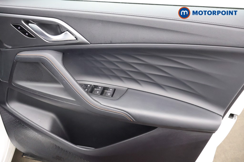 Mg Motor Uk HS Trophy Automatic Petrol-Electric Hybrid SUV - Stock Number (1616909) - 11th supplementary image