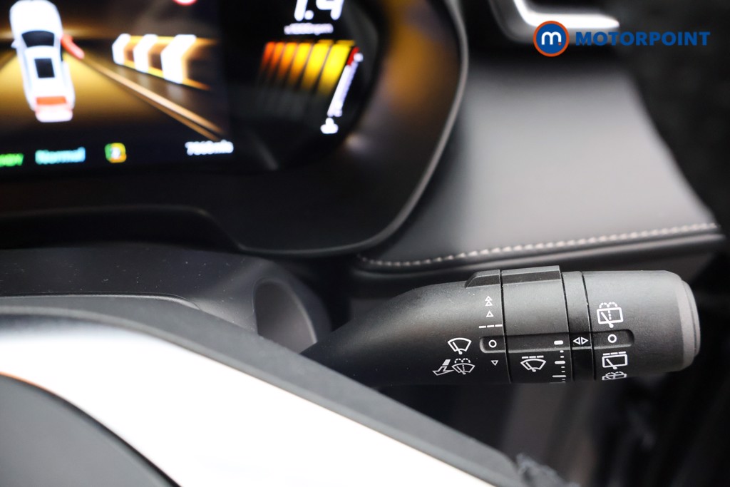 Mg Motor Uk ZS Trophy Automatic Petrol-Electric Hybrid SUV - Stock Number (1617902) - 6th supplementary image