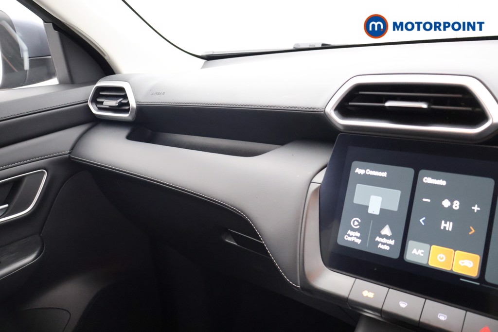 Mg Motor Uk ZS Trophy Automatic Petrol-Electric Hybrid SUV - Stock Number (1617902) - 9th supplementary image