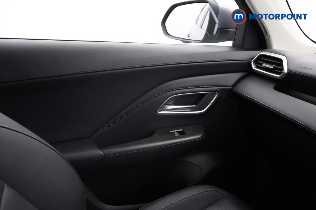 Mg Motor Uk ZS Trophy Automatic Petrol-Electric Hybrid SUV - Stock Number (1617907) - 10th supplementary image