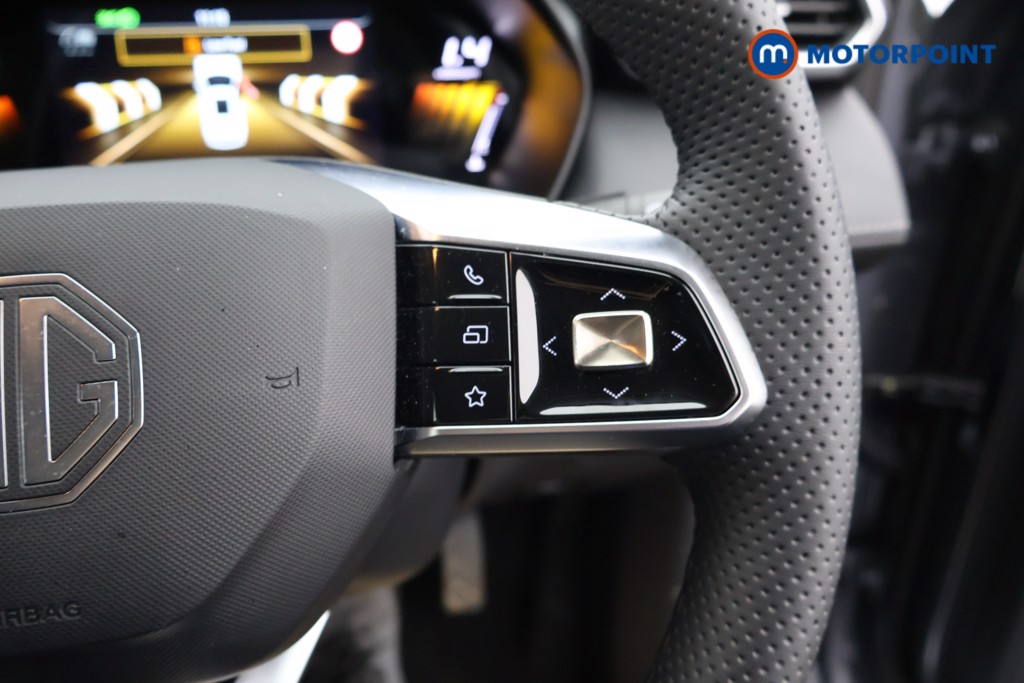 Mg Motor Uk ZS Trophy Automatic Petrol-Electric Hybrid SUV - Stock Number (1618377) - 3rd supplementary image