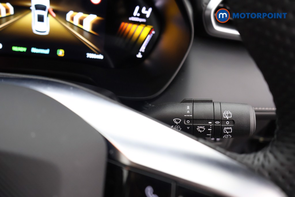 Mg Motor Uk ZS Trophy Automatic Petrol-Electric Hybrid SUV - Stock Number (1618377) - 6th supplementary image