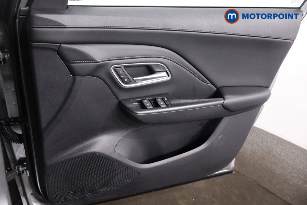 Mg Motor Uk ZS Trophy Automatic Petrol-Electric Hybrid SUV - Stock Number (1618396) - 22nd supplementary image