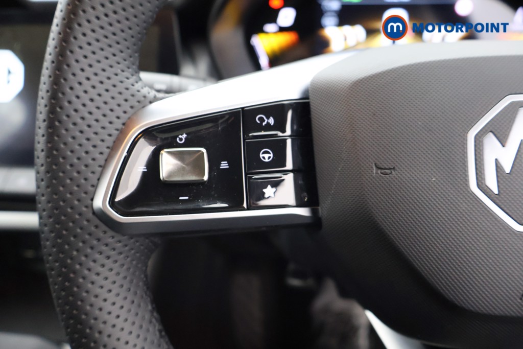 Mg Motor Uk ZS Trophy Automatic Petrol-Electric Hybrid SUV - Stock Number (1618409) - 2nd supplementary image