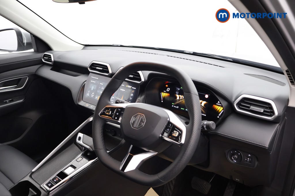 Mg Motor Uk ZS Trophy Automatic Petrol-Electric Hybrid SUV - Stock Number (1618409) - 12th supplementary image