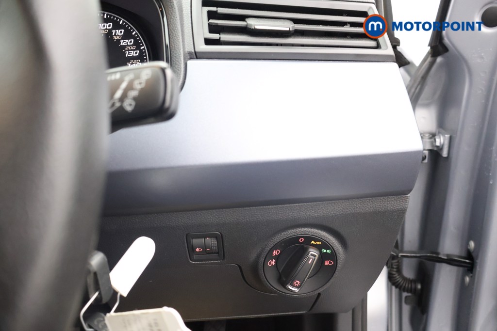 Seat Arona Se Technology Manual Petrol SUV - Stock Number (1619099) - 7th supplementary image