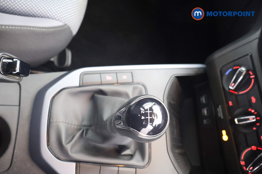 Seat Arona Se Technology Manual Petrol SUV - Stock Number (1619099) - 9th supplementary image