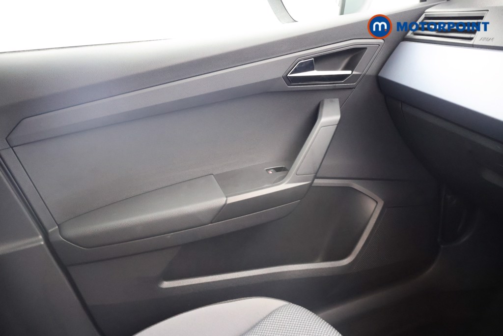 Seat Arona Se Technology Manual Petrol SUV - Stock Number (1619099) - 11th supplementary image
