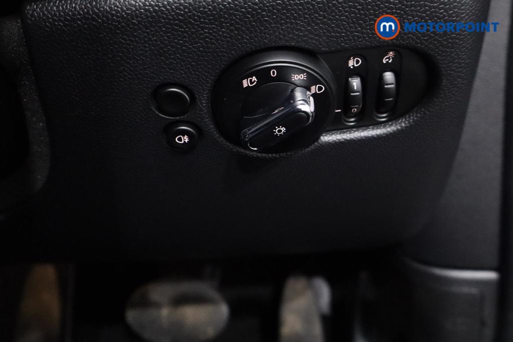 Mini Hatchback Cooper Classic Automatic Petrol Hatchback - Stock Number (1619898) - 12th supplementary image