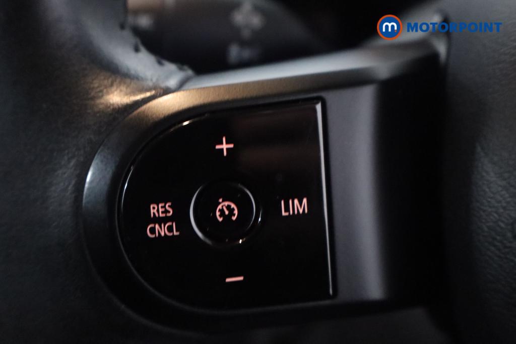 Mini Hatchback Cooper Classic Automatic Petrol Hatchback - Stock Number (1619898) - 14th supplementary image