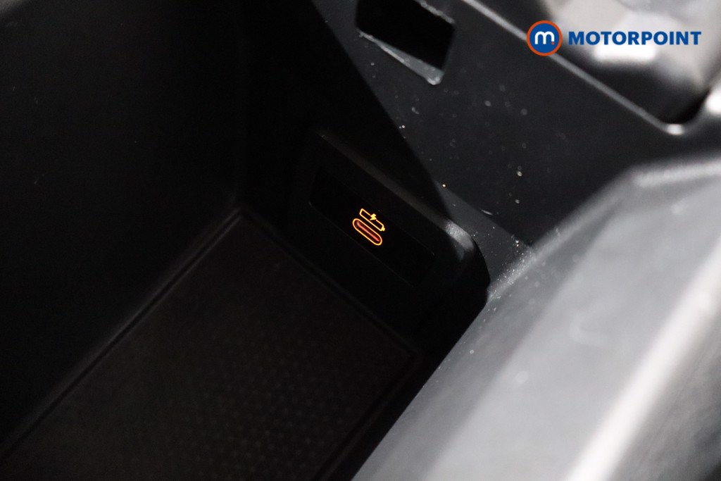 BMW 1 Series M135i Automatic Petrol Hatchback - Stock Number (1620315) - 20th supplementary image