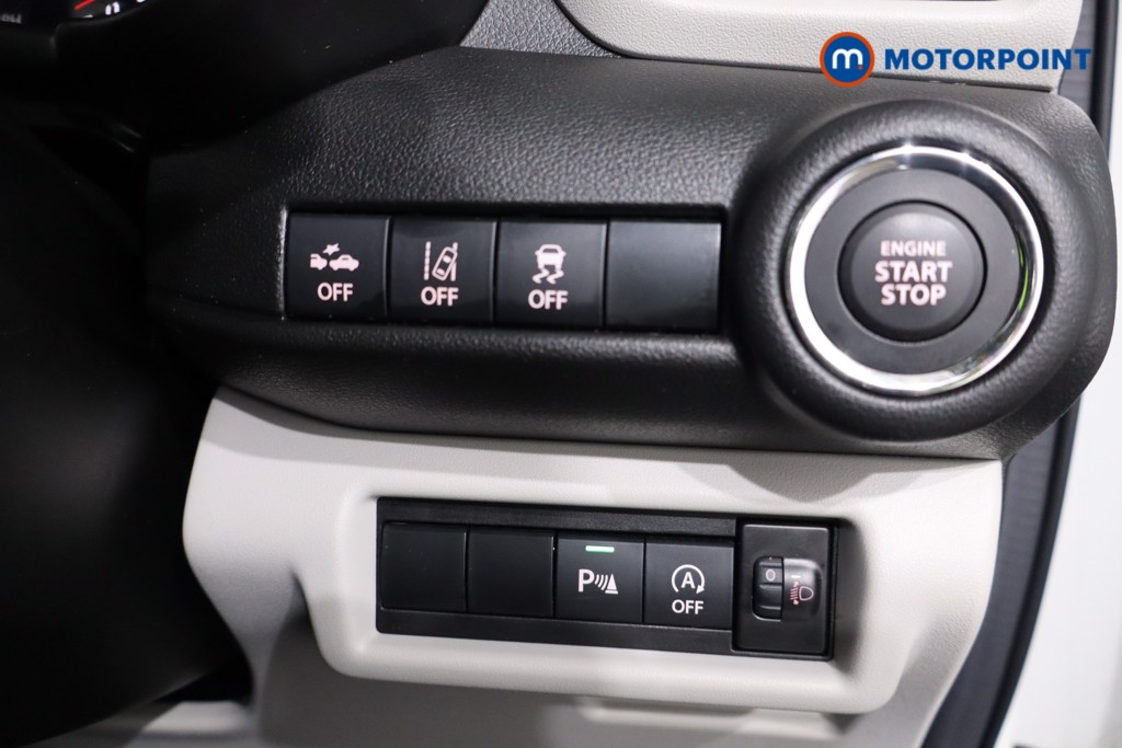 Suzuki Swift Motion Manual Petrol Hatchback - Stock Number (1621399) - 21st supplementary image