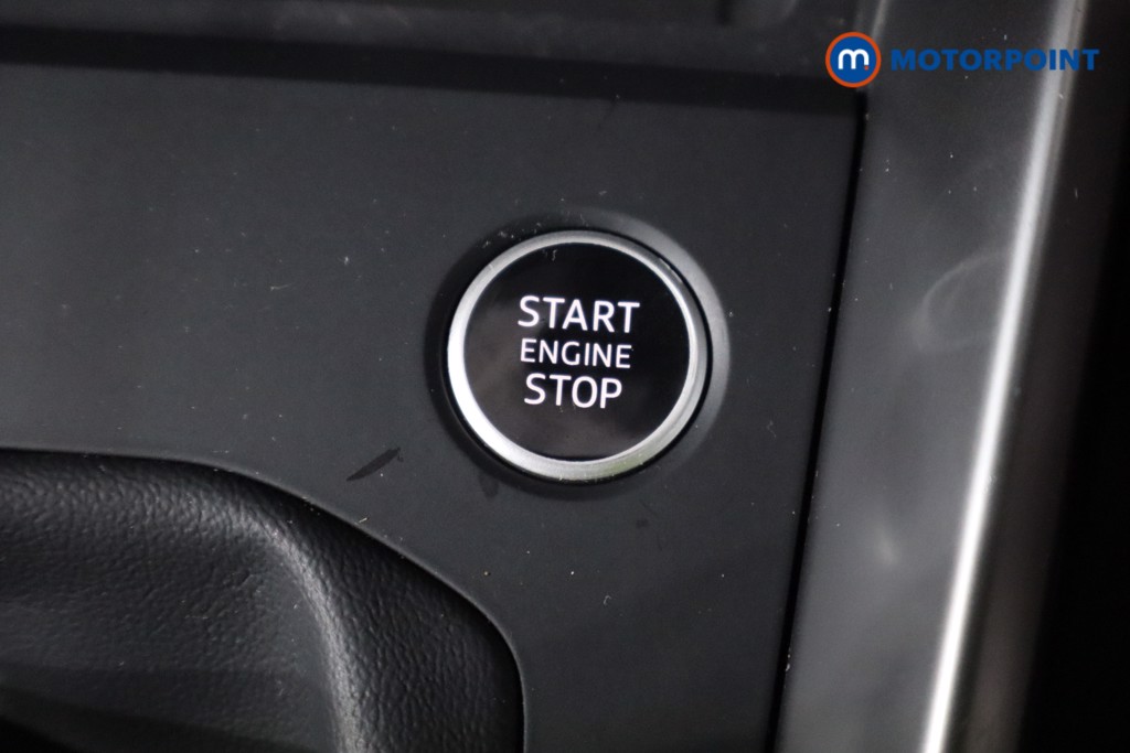 Audi A3 Technik Manual Petrol Hatchback - Stock Number (1621750) - 14th supplementary image