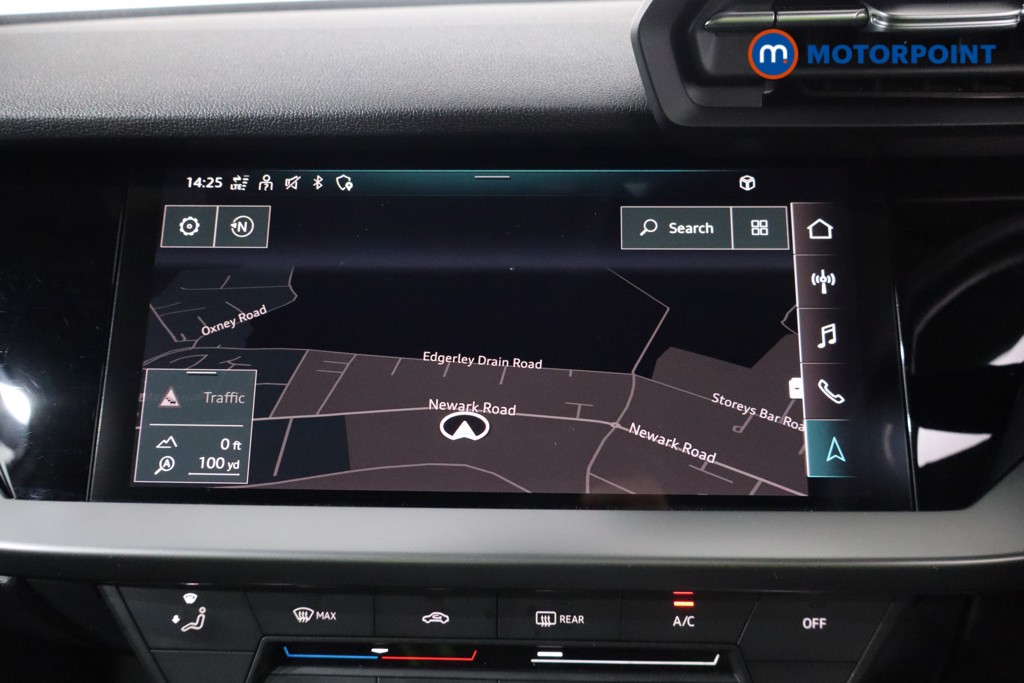 Audi A3 Technik Manual Petrol Hatchback - Stock Number (1621750) - 15th supplementary image