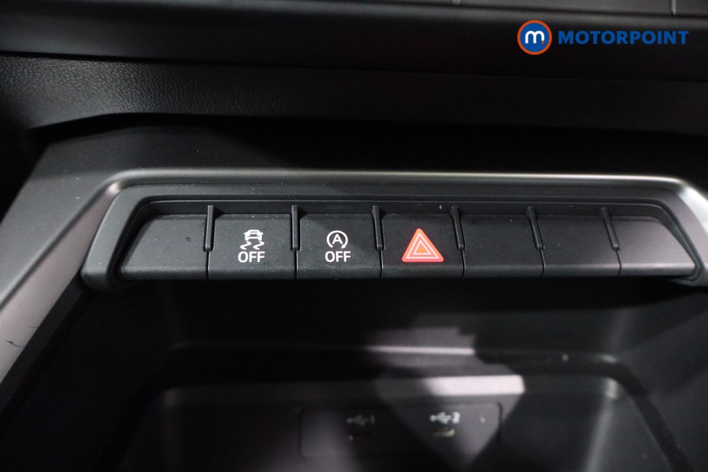 Audi A3 Technik Manual Petrol Hatchback - Stock Number (1621750) - 17th supplementary image