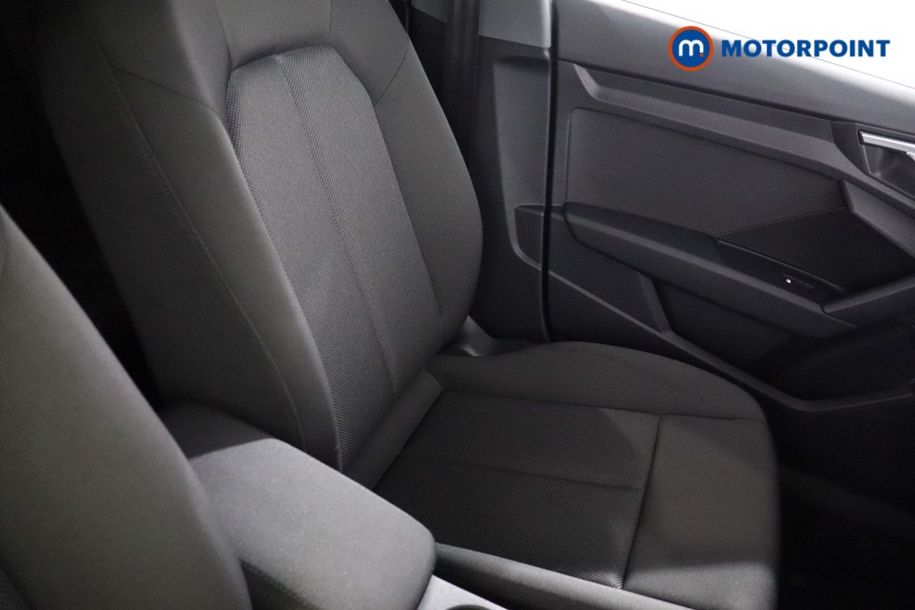 Audi A3 Technik Manual Petrol Hatchback - Stock Number (1621750) - 26th supplementary image