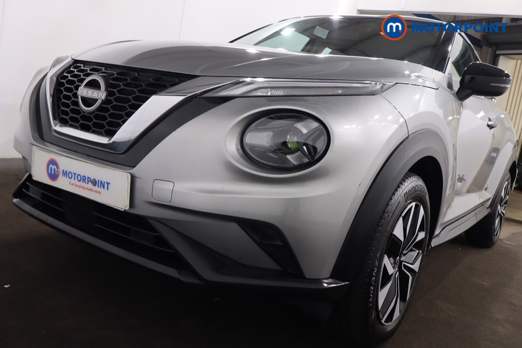 Nissan Juke Acenta Premium Manual Petrol SUV - Stock Number (1623161) - 27th supplementary image