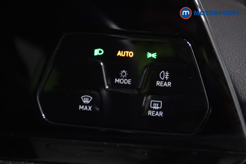 Volkswagen Golf R-Line Manual Petrol Hatchback - Stock Number (1623526) - 23rd supplementary image