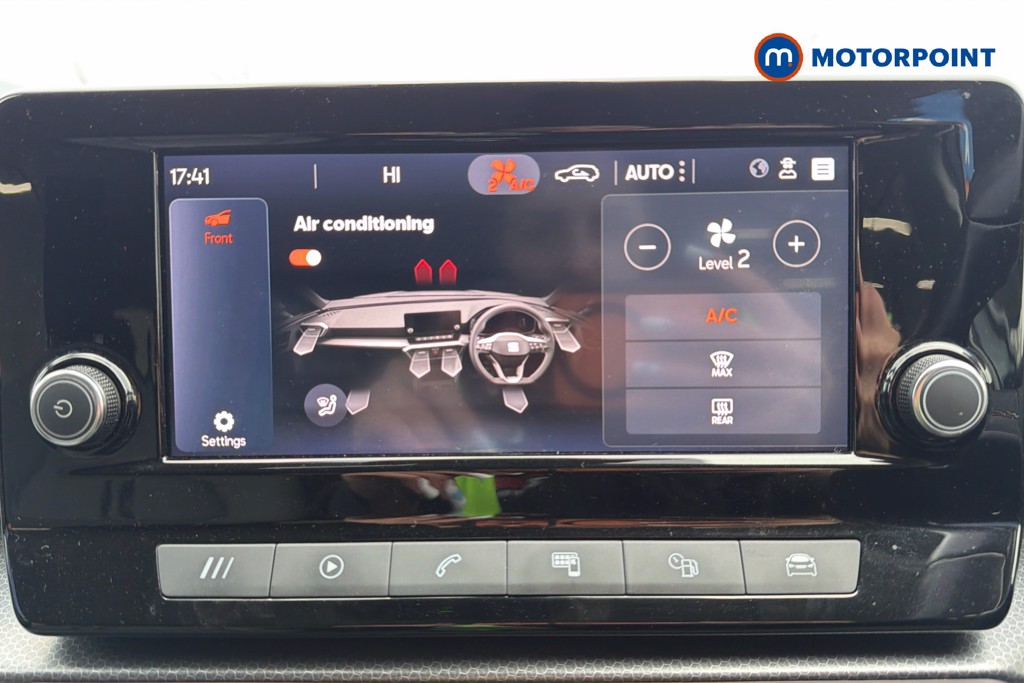 Seat Leon SE Manual Petrol Hatchback - Stock Number (1599904) - 12th supplementary image