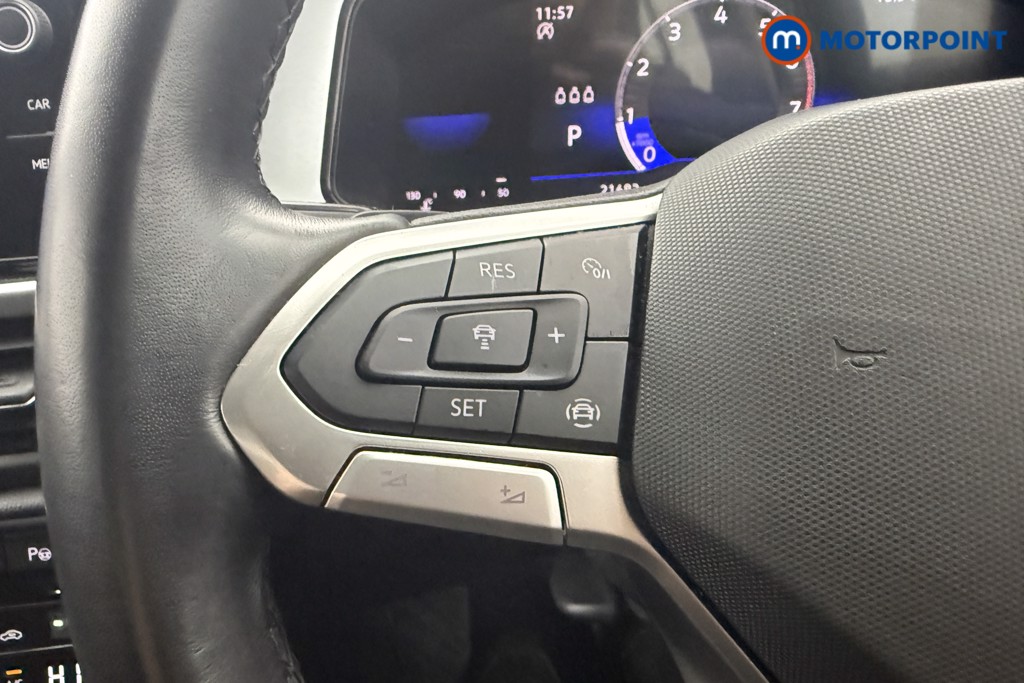 Volkswagen T-Roc Life Automatic Petrol SUV - Stock Number (1605569) - 6th supplementary image