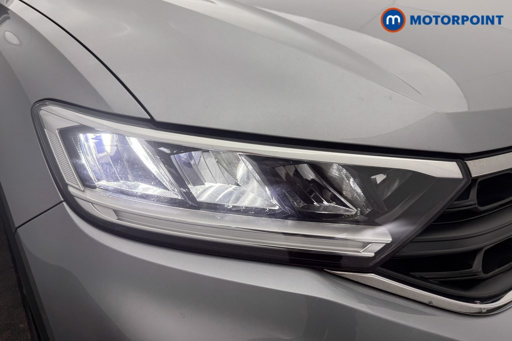 Volkswagen T-Roc Life Automatic Petrol SUV - Stock Number (1605569) - 13th supplementary image