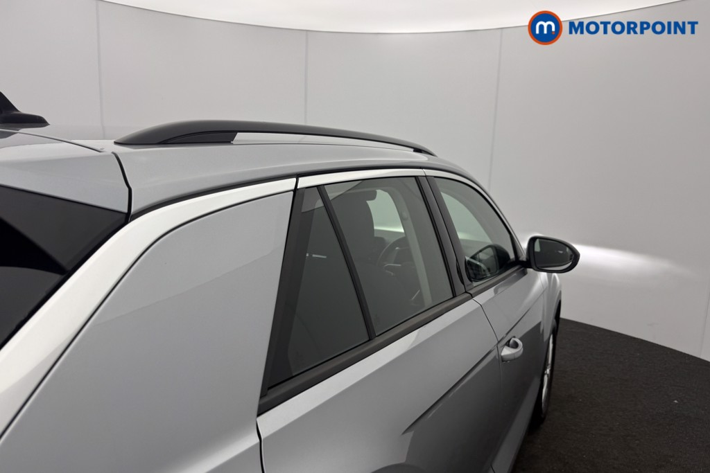 Volkswagen T-Roc Life Automatic Petrol SUV - Stock Number (1605569) - 17th supplementary image