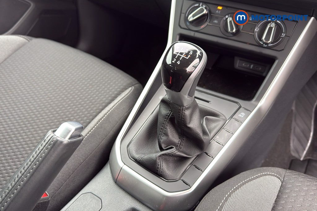 Volkswagen Polo Life Manual Petrol Hatchback - Stock Number (1611777) - 15th supplementary image