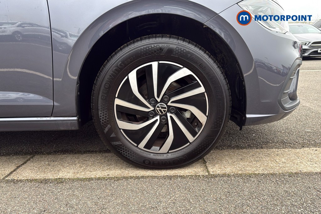 Volkswagen Polo Life Manual Petrol Hatchback - Stock Number (1611777) - 50th supplementary image