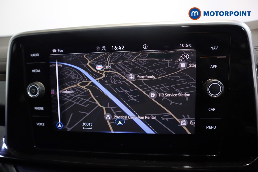 Volkswagen T-Roc R-Line Manual Petrol SUV - Stock Number (1612813) - 2nd supplementary image