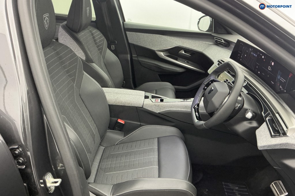 Peugeot 5008 GT Automatic Petrol SUV - Stock Number (1613685) - 9th supplementary image