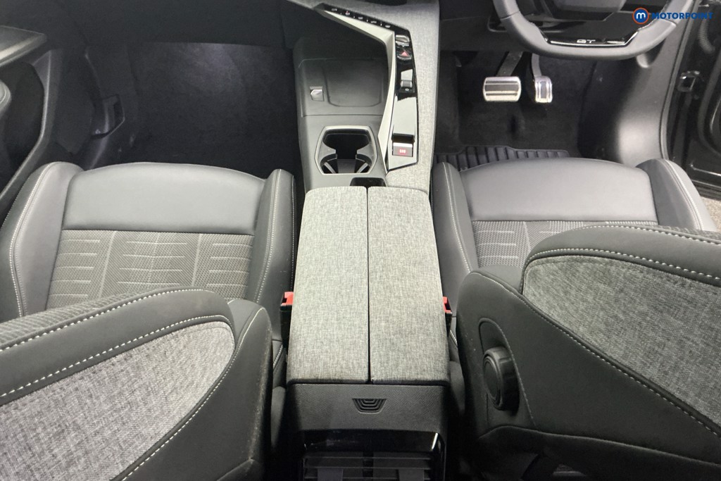 Peugeot 5008 GT Automatic Petrol SUV - Stock Number (1613685) - 14th supplementary image