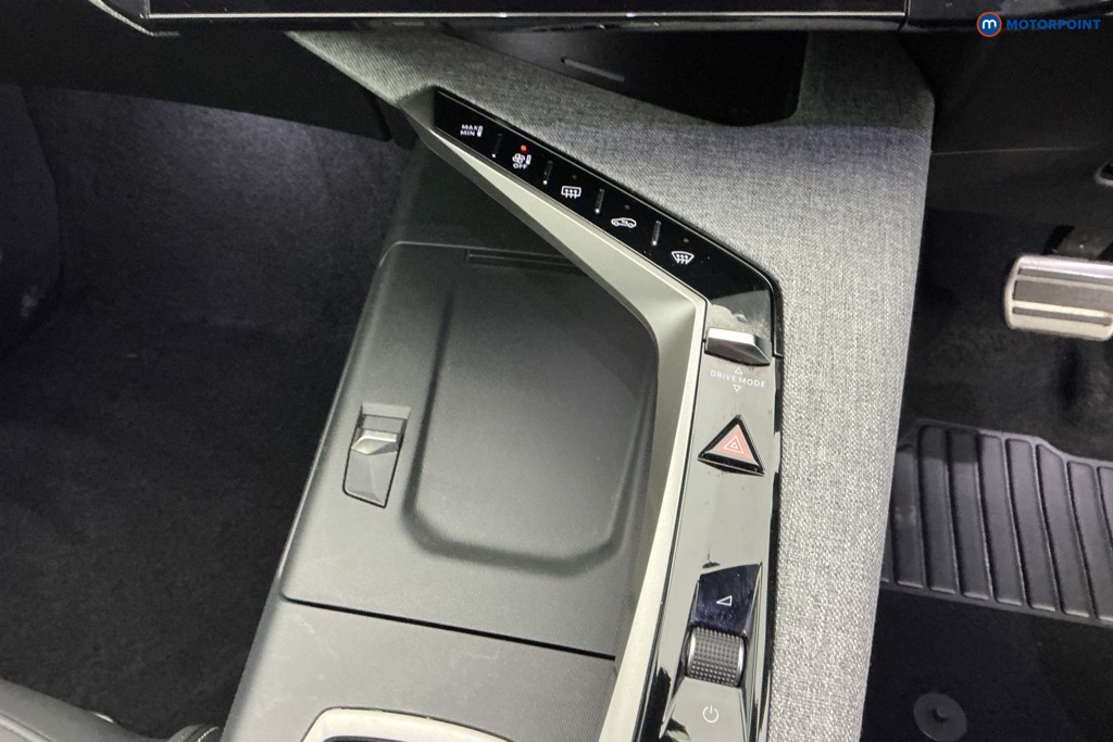 Peugeot 5008 GT Automatic Petrol SUV - Stock Number (1613685) - 21st supplementary image