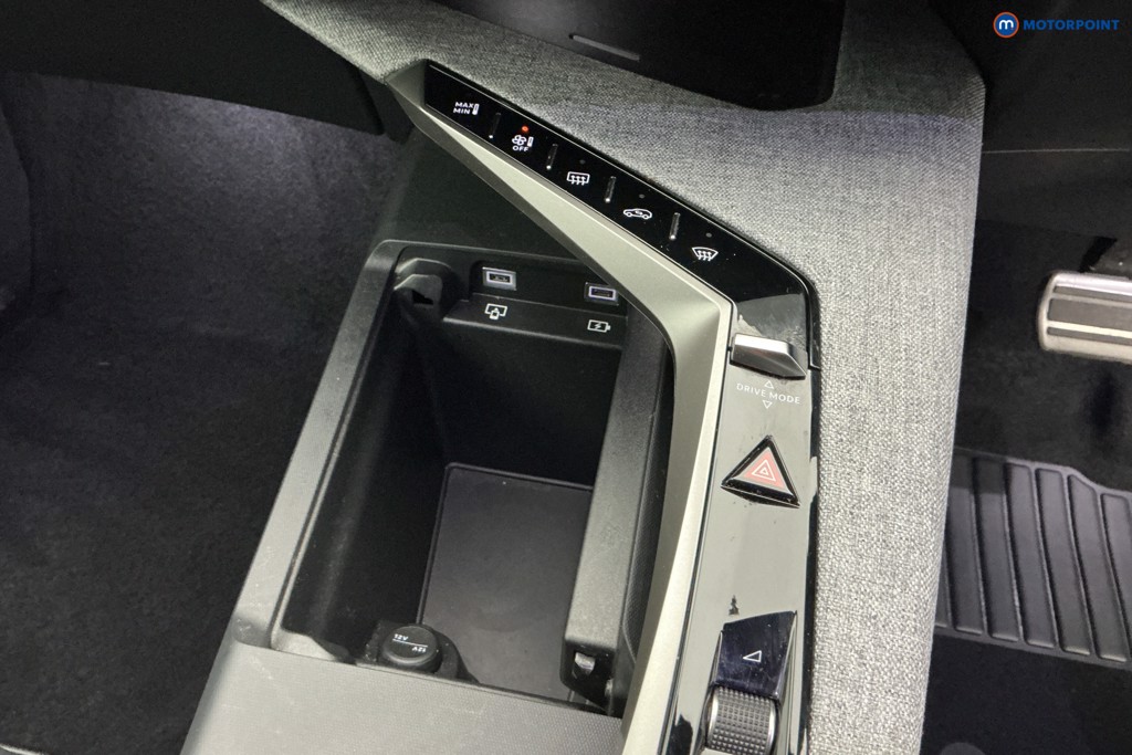 Peugeot 5008 GT Automatic Petrol SUV - Stock Number (1613685) - 24th supplementary image