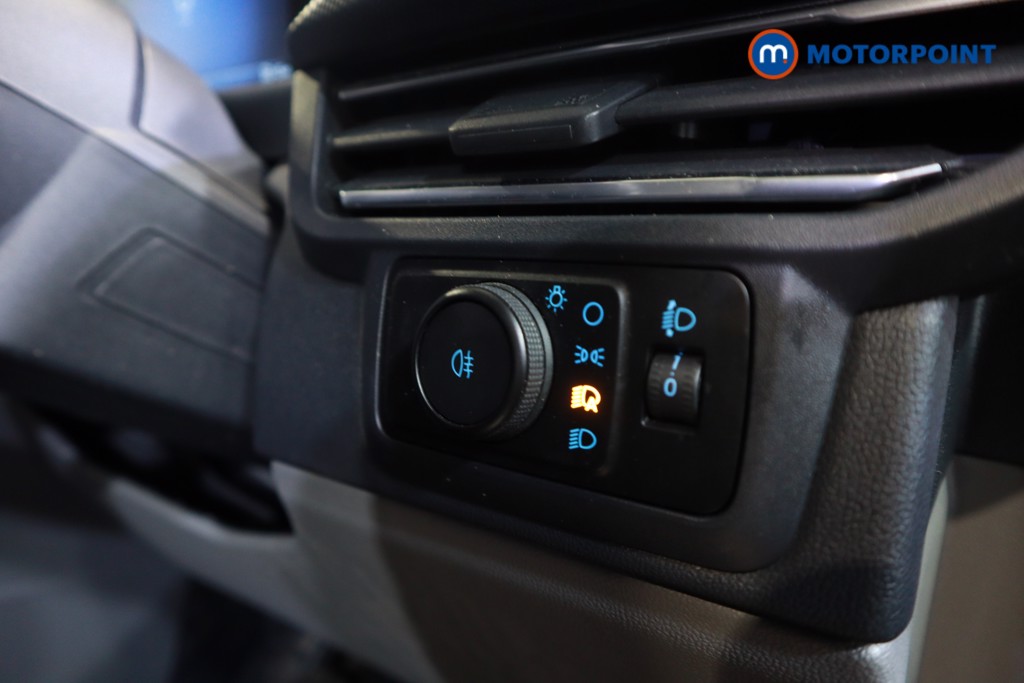 Ford Transit Custom Limited Manual Diesel Panel Van - Stock Number (1613951) - 4th supplementary image