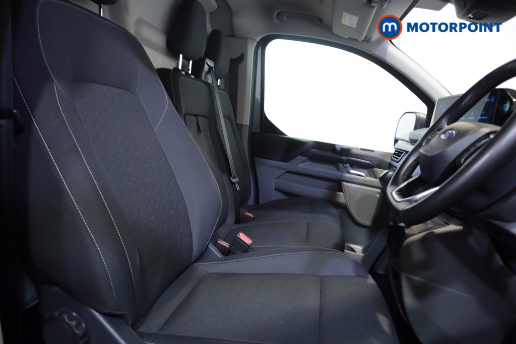 Ford Transit Custom Limited Manual Diesel Panel Van - Stock Number (1613951) - 5th supplementary image