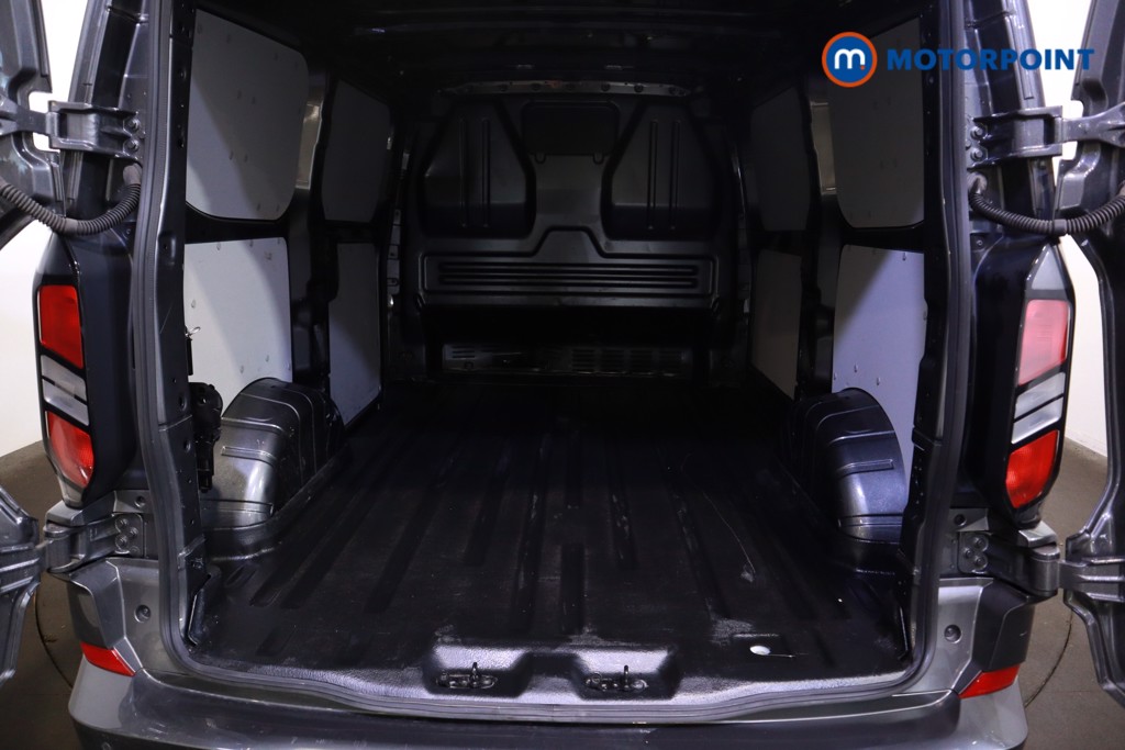 Ford Transit Custom Limited Manual Diesel Panel Van - Stock Number (1613951) - 23rd supplementary image